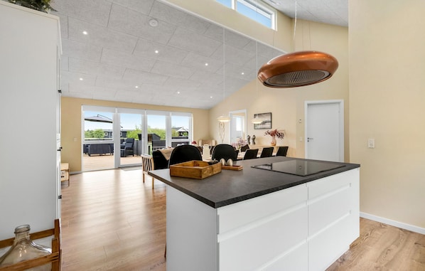 Interior - Stunning home in Hemmet with WiFi (Hemmet)