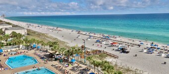 Summit Penthouse 3BR 3BA VERY RARE!!