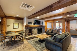 Apartment (2 Bedrooms) | Exterior - Dakota Lodge #8477 by Summit County Mountain Retreats (Keystone)