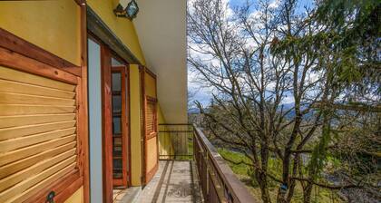 Nice home in Ponzone with WiFi