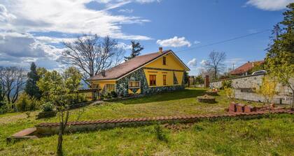 Pet friendly home in Ponzone with house a panoramic view