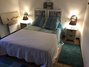 3 Schlafzimmer, Schreibtisch, Bügeleisen/Bügelbrett, kostenloses WLAN