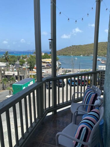 Newly remodeled studio in Cruz Bay.