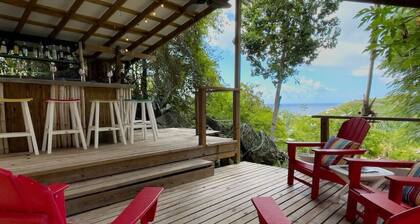 Cay Syrah! 4 bedroom home! Solar/battery backup