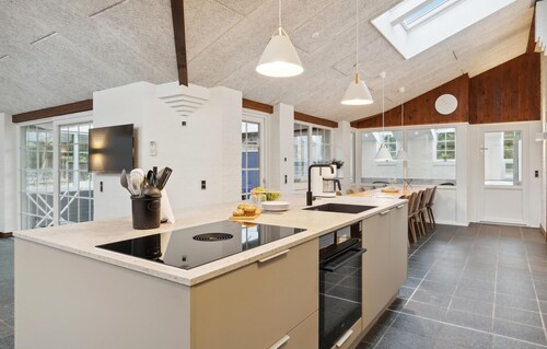 Beautiful home in Blåvand with sauna