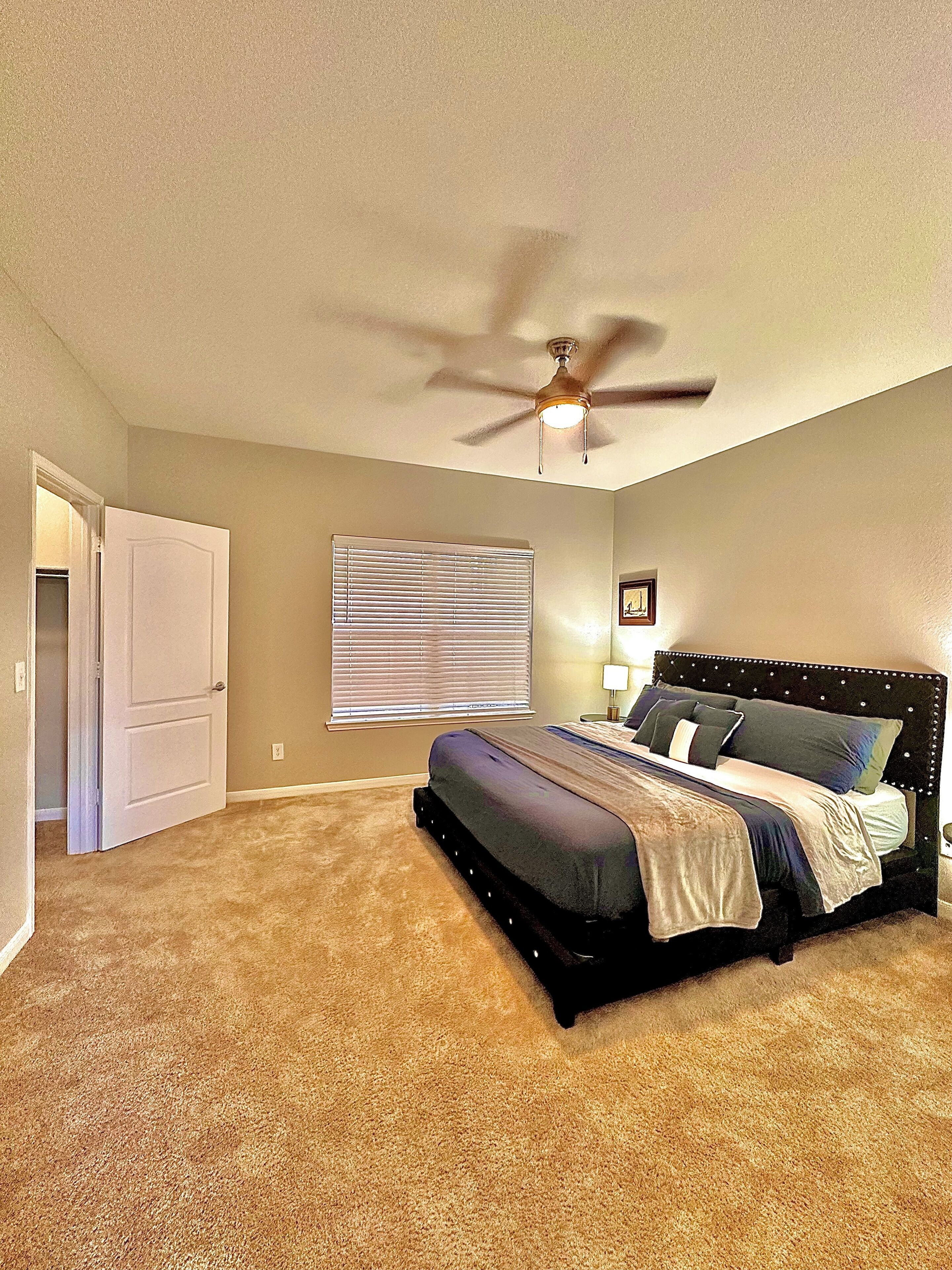 King Bed - West Village near Katy Trail