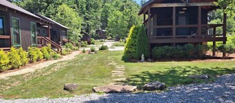 Birch Cabin | Pet-Friendly Stay at Cashiers Lake