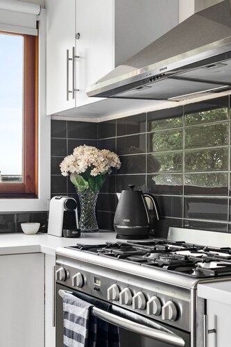 Beautiful Victorian Home With Amazing Views and Centrally Located