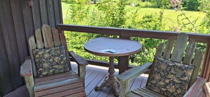 Outdoor dining - The Buckeye Cabin | Lake-View Porch in Cashiers (Cashiers)
