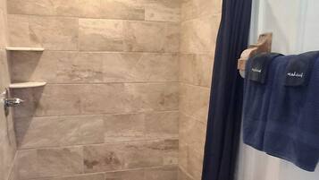 Shower, towels