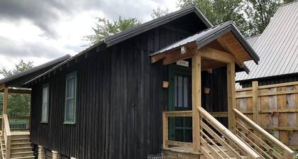 The Dogwood Cabin | Cozy Stay Near Cashiers