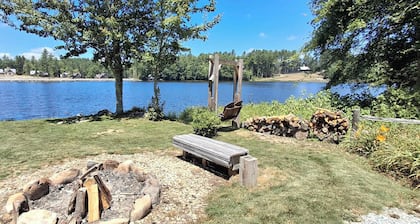 Dogwood Cabin | Lake-View Stay at Cashiers Lake