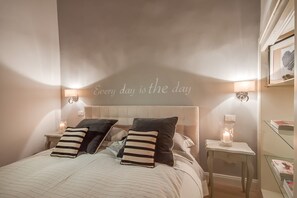 1 soverom, strykejern/-brett, wi-fi og sengetøy