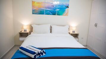 1 habitación, tabla de planchar con plancha, wifi gratis y ropa de cama