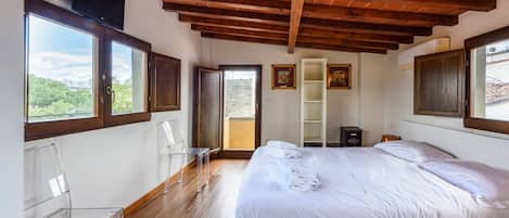 2 habitaciones, wifi y ropa de cama
