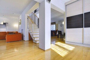 Interior - Villa mit Pool und Klimaanlage (Pula)