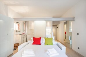 1 bedroom, iron/ironing board, Internet, bed sheets