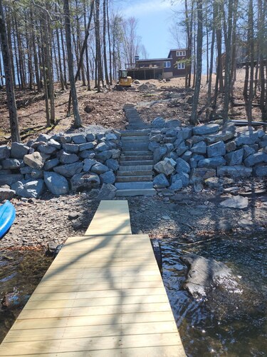 Lake Wallenpaupack Cottage with Private Dock, Kayak and Paddle Boards