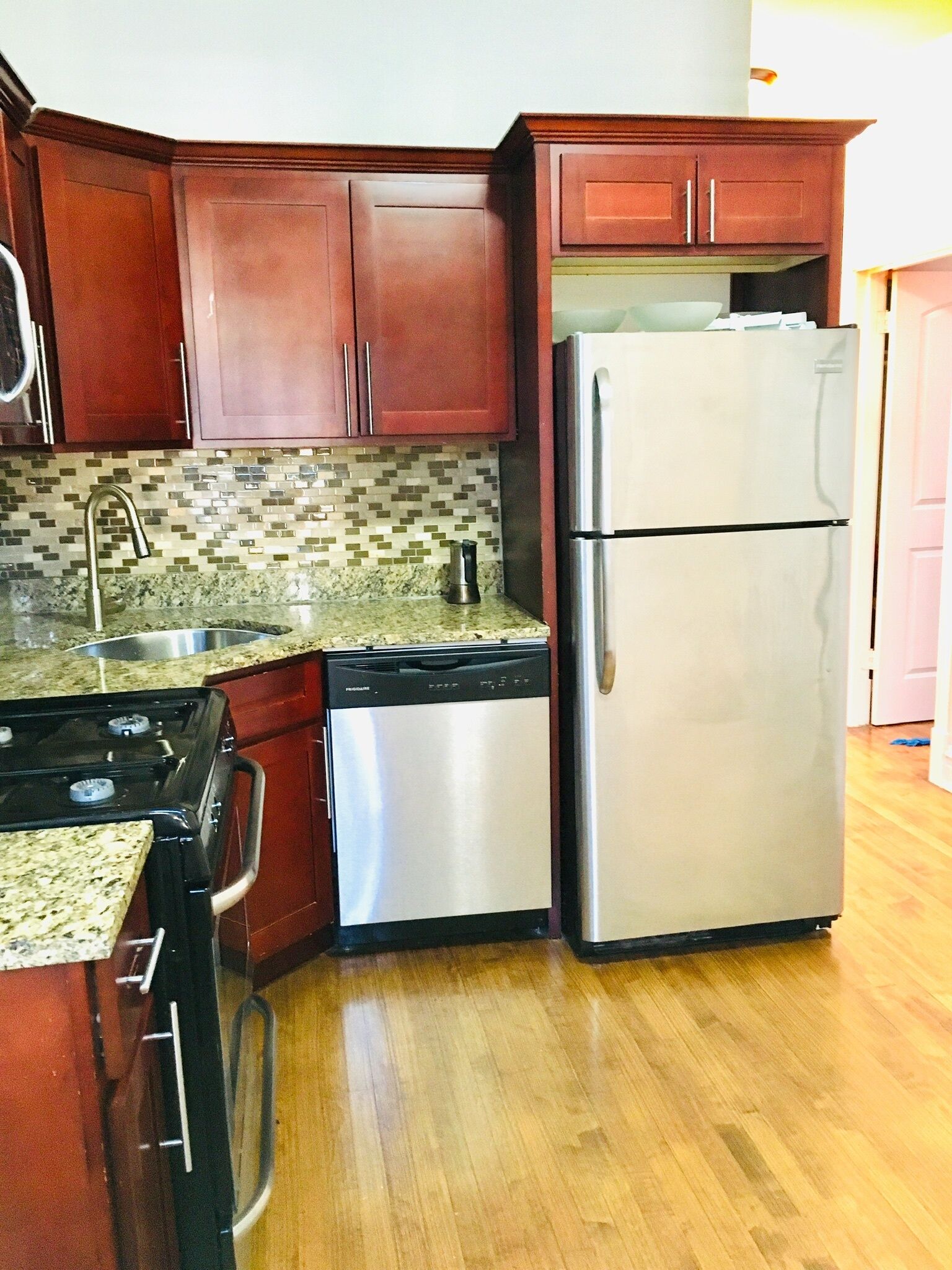 Western Logan Square 1 bedroom by Healy Station