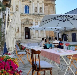 Ristorazione all'aperto