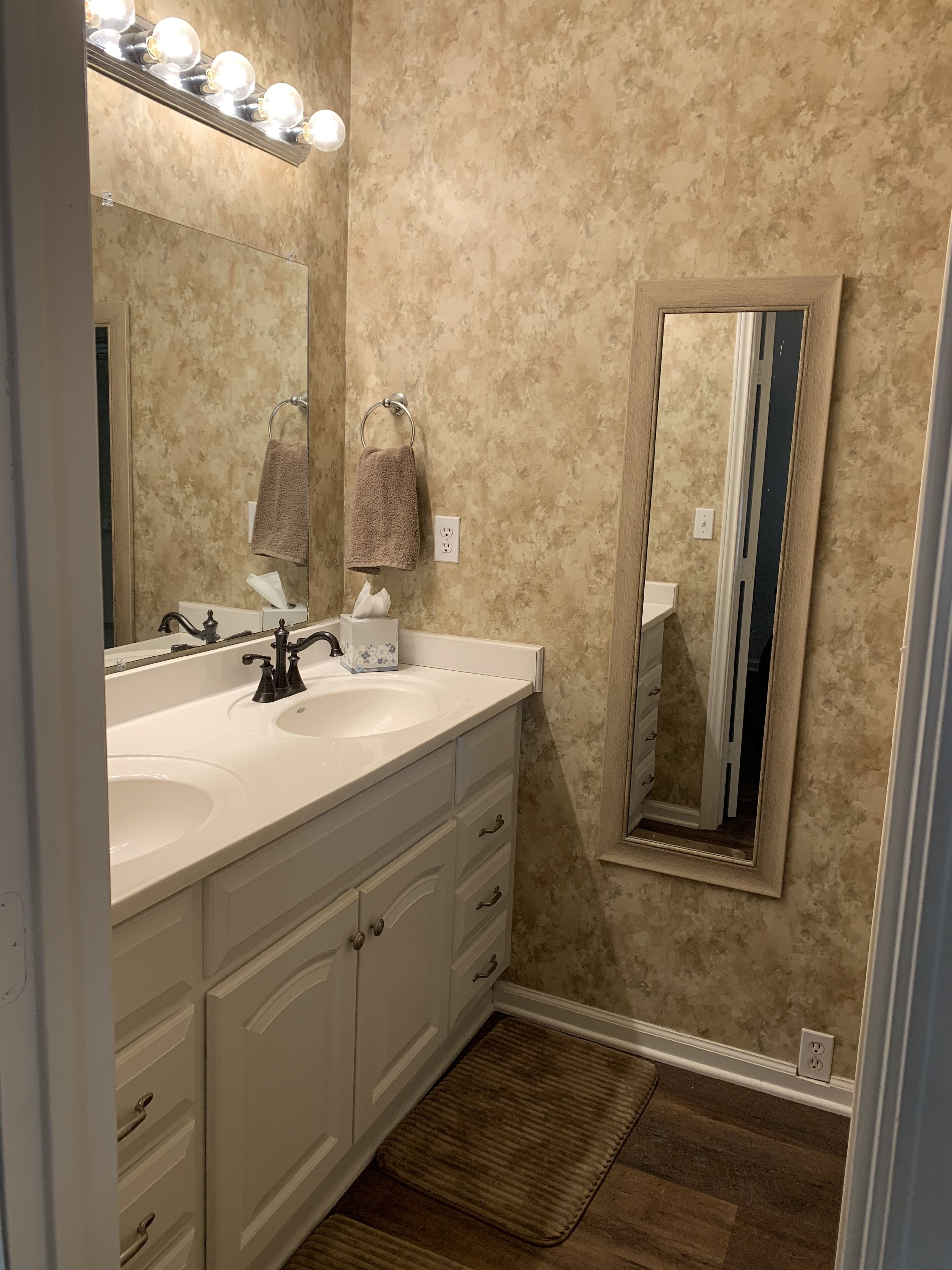 Hårtørrer, håndklæder, Sæbe, Shampoo