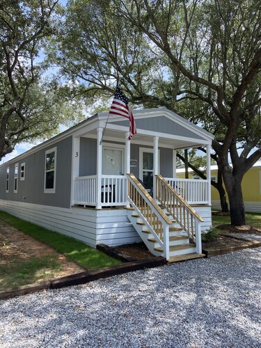 Sum Beaches Paradise Cottage 3