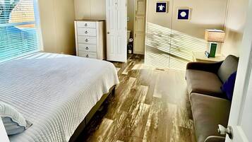 3 chambres, fer et planche Ă repasser, Wi-Fi gratuit, draps fournis