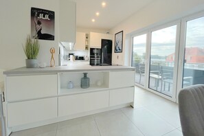 Uklassifisert bilde, 3 av 34, knapp