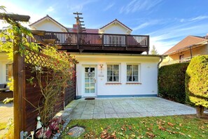 Unclassified image, 4 of 24, button - Hochwertig, Moderne und Gemütliche Ferienwohnung mit 65qm für Vier Personen. - Blau-weiss (Loddin)