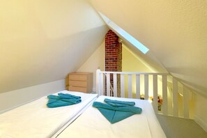 2 bedrooms, WiFi, bed sheets - Hochwertig, Moderne und Gemütliche Ferienwohnung mit 55qm für Vier Personen. - Blau-weiss (Loddin)