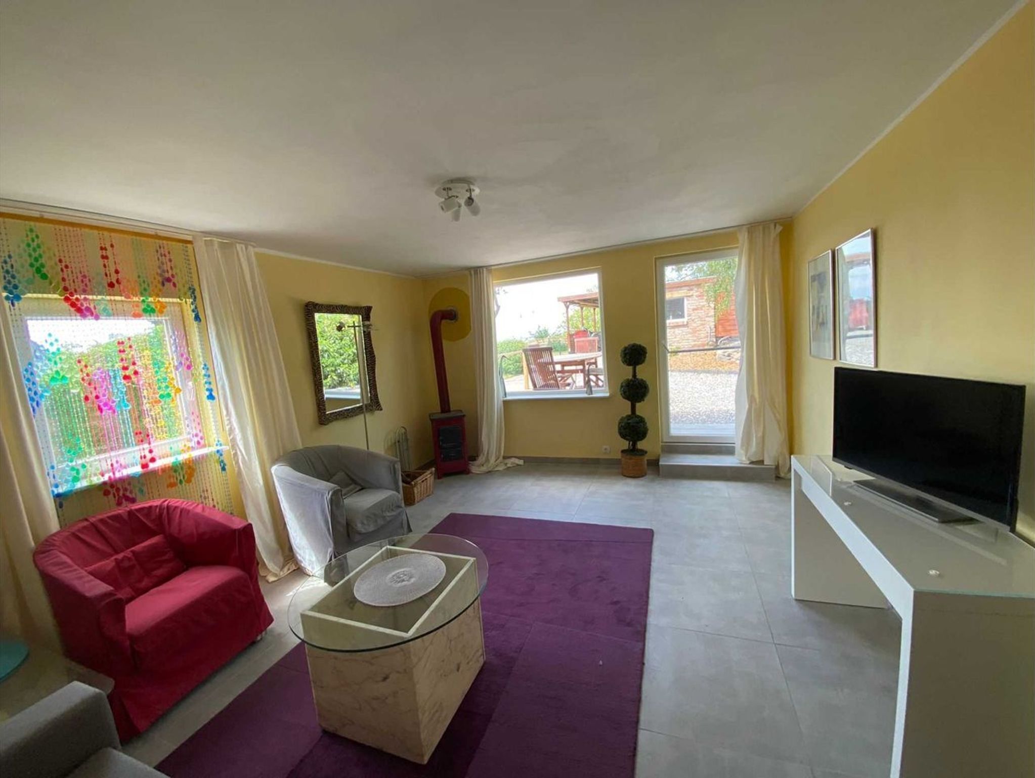 Ferienhaus Dorfstrasse 12a - Hochwertig, Moderne und Gemütliche Ferienwohnung mit 65qm für Drei