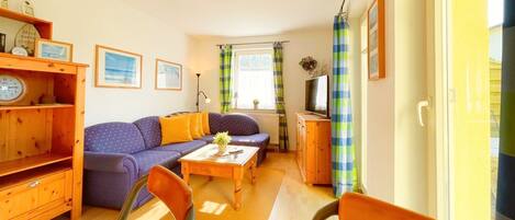 電視、乒乓球設施