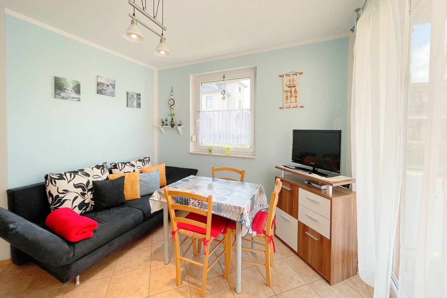 電視、乒乓球設施