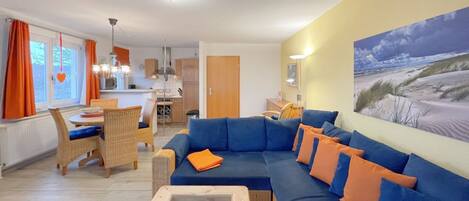 TV, mesa de pingue-pongue