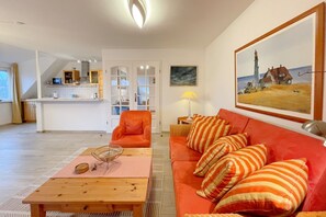 Unclassified image, 4 of 29, button - Experience unforgettable days in the charming vacation apartment "Inselhaus 8"! - (Loddin)