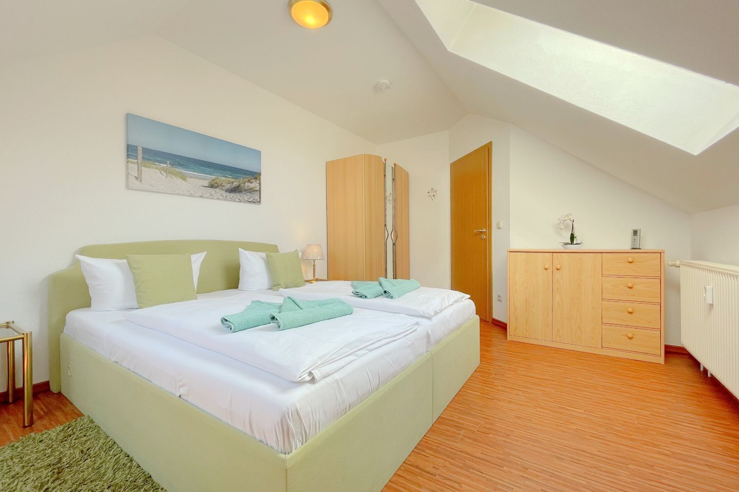 2 bedrooms, WiFi, bed sheets