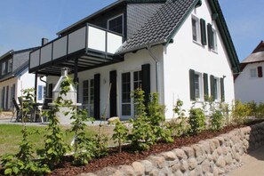Exterior - "Vacation for the senses: Relaxing vacation apartment in the coastal forest" - Am Küstenwald (Koserow)