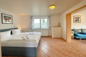 2 bedrooms, bed sheets