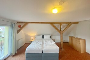 Unclassified image, 4 of 19, button