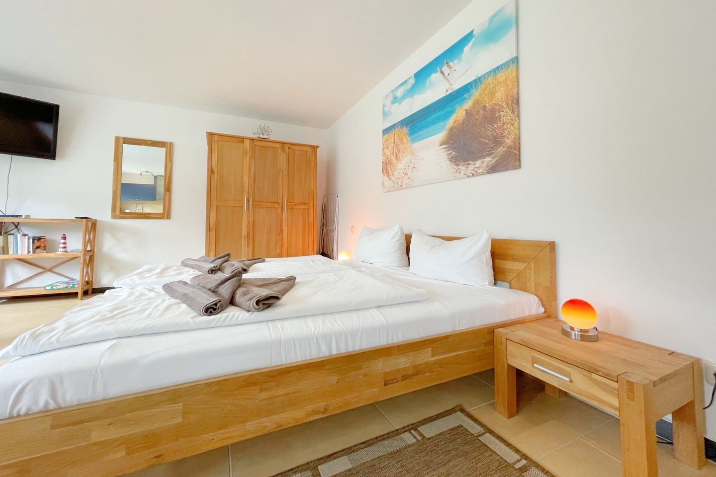 1 bedroom, WiFi, bed sheets