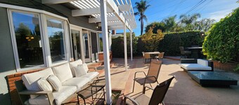 Near the beach and central located