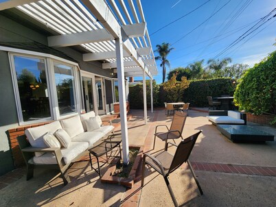 Near the beach and central located