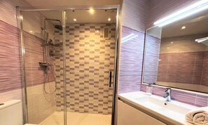 Bathtub - Arquus III Beach Salou, with swimming pool (Salou)