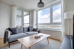 电视、立体声音响