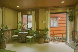 Bungalow, 1 King-Bett (Tranquil Green)