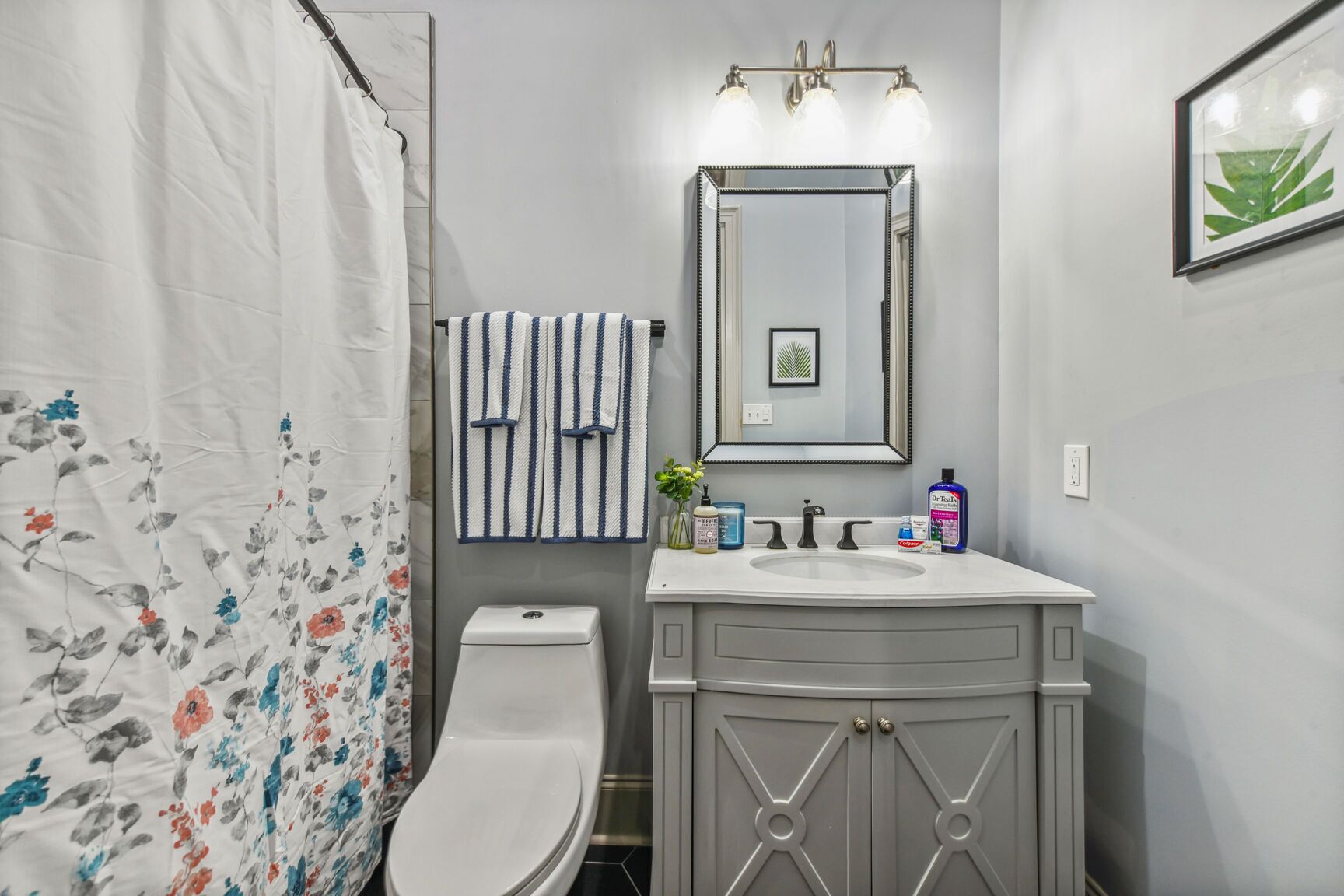 Classic NOLA home near the street car line.