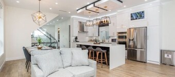 Gatsby's corner - luxury home