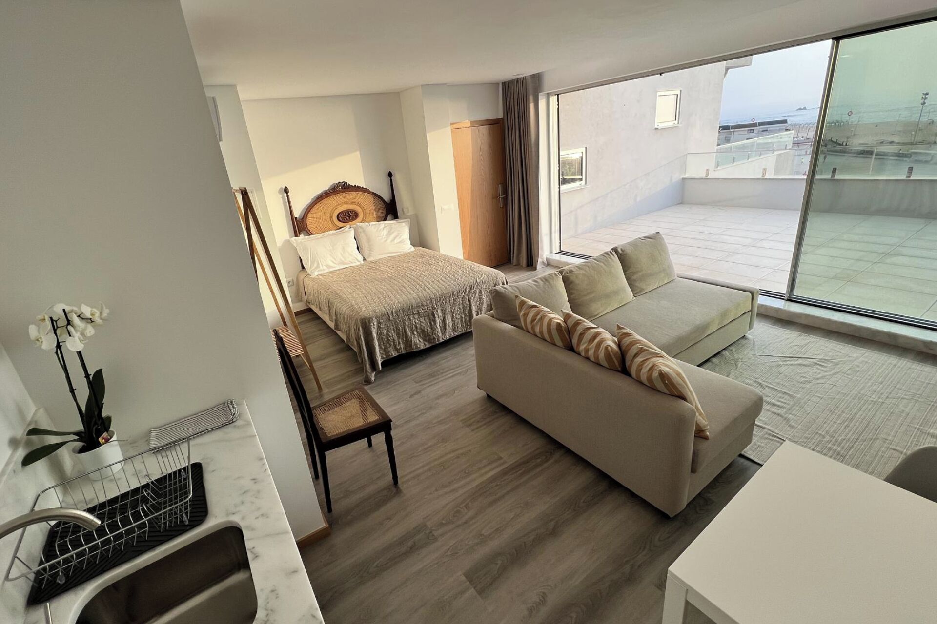 1 bedroom, premium bedding, WiFi, bed sheets