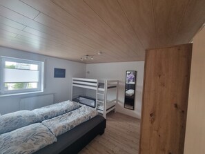 1 bedroom, iron/ironing board, free WiFi, bed sheets