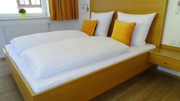 2 habitaciones, wifi gratis y ropa de cama